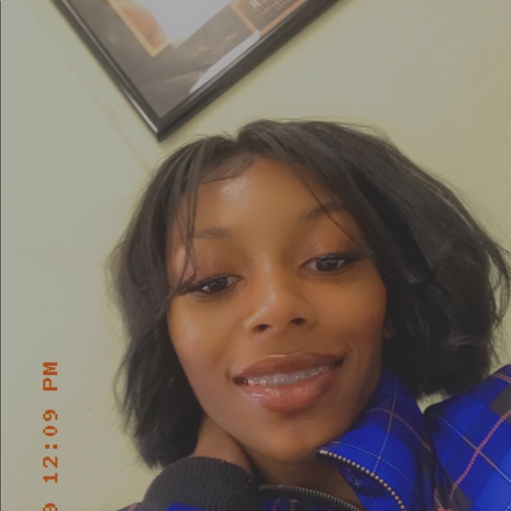 Meet your Posher, Khyla